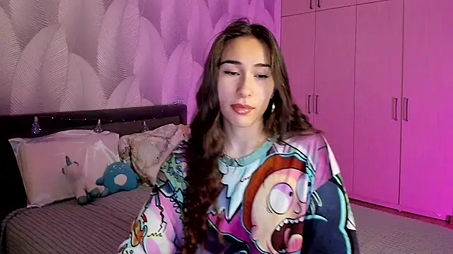 Snapshot of Bambiii_bby chatting on 12.11.24 Bambiii bby online show from 12.11.24