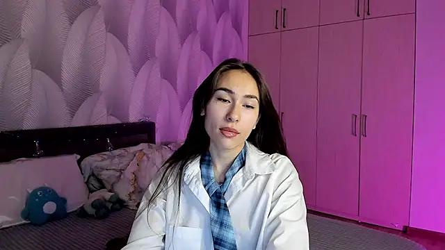 Snapshot of Bambiii_bby chatting on 12.12.24 Bambiii bby online show from 12.12.24