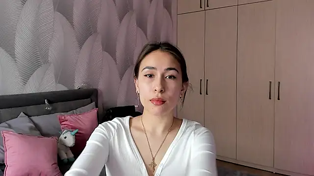 Snapshot of Bambiii_bby chatting on 02.08.25 Bambiii bby online show from 02.08.25