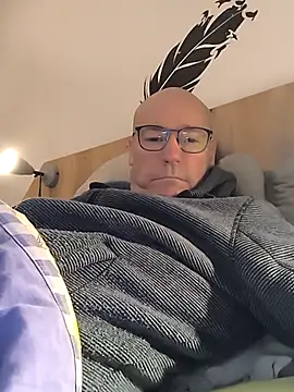 bogland33 online show from 11.16.25