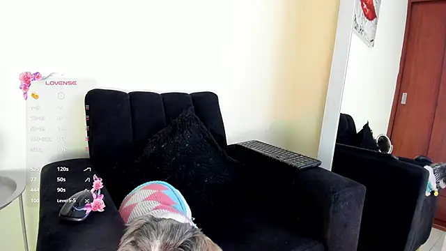 its  angelica  online show from 11.13.25