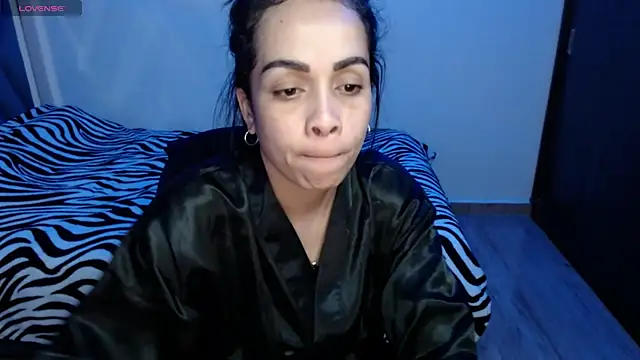 Amber Lovely online show from 10.04.25