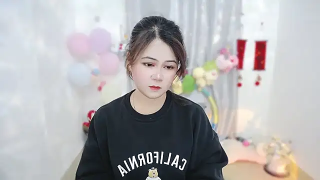 Snapshot of Fan_ting chatting on 04.25.26 Fan ting online show from 04.25.26