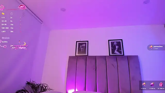 Snapshot of Niicoleta chatting on 04.30.26 Niicoleta online show from 04.30.26
