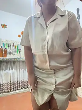 Evabigass online show from 04.04.26