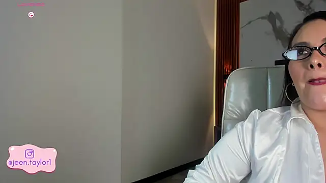 Jeen Taylor online show from 10.27.25