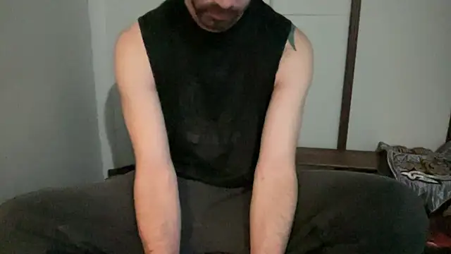 Snapshot of alphajoshkosh chatting on 03.16.26 alphajoshkosh online show from 03.16.26