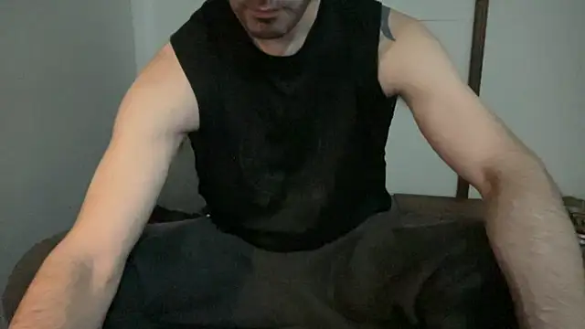 Snapshot of alphajoshkosh chatting on 03.25.26 alphajoshkosh online show from 03.25.26