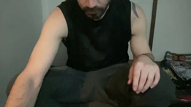 Snapshot of alphajoshkosh chatting on 04.11.26 alphajoshkosh online show from 04.11.26