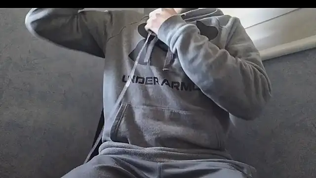 Snapshot of nextdoorneighbor chatting on 12.23.24 nextdoorneighbor online show from 12.23.24