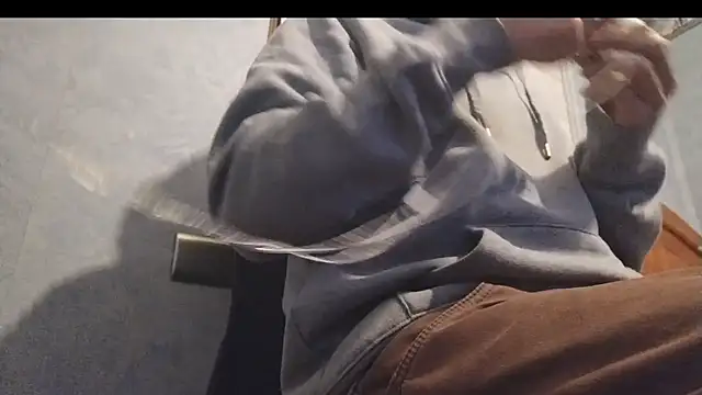 Snapshot of nextdoorneighbor chatting on 01.01.25 nextdoorneighbor online show from 01.01.25