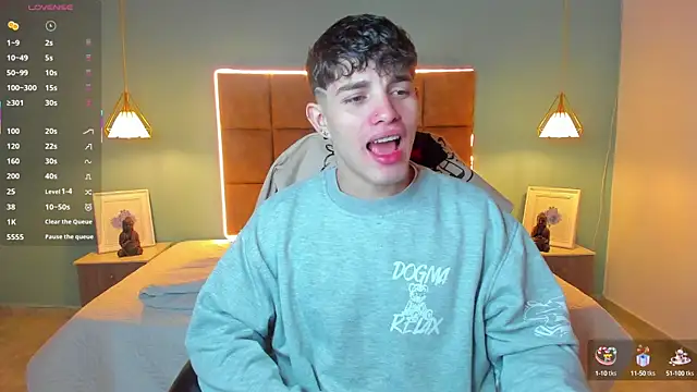 AlejooTwink online show from 10.12.25