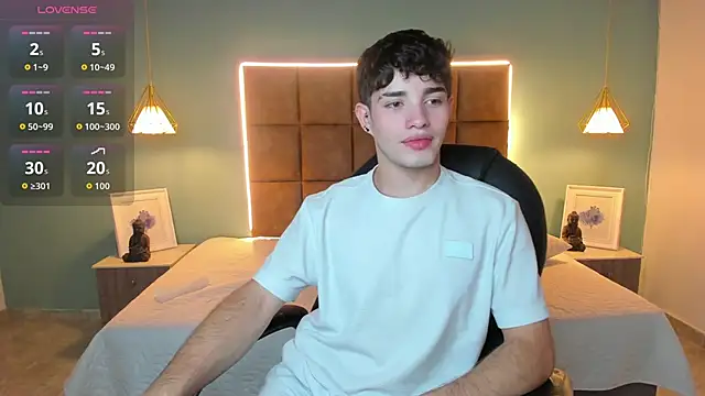 AlejooTwink online show from 11.28.25