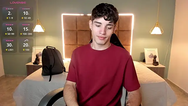 Snapshot of AlejooTwink chatting on 04.24.26 AlejooTwink online show from 04.24.26
