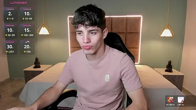 Snapshot of AlejooTwink chatting on 05.21.26 AlejooTwink online show from 05.21.26