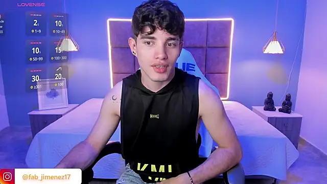 Snapshot of AlejooTwink chatting on 07.17.26 AlejooTwink online show from 07.17.26