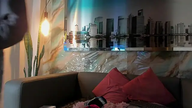 Layla 707 online show from 03.06.25