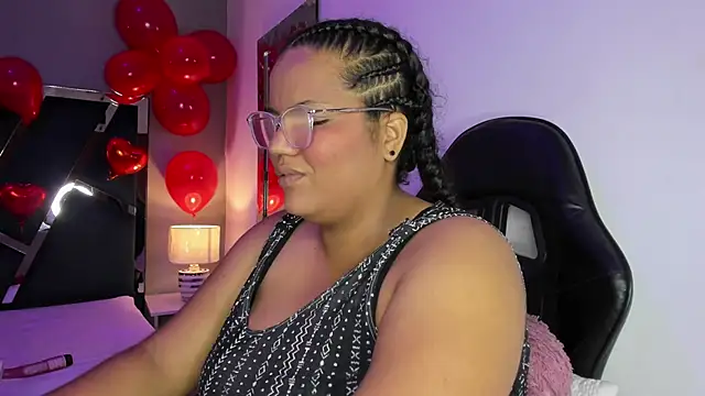 MhiaRey online show from 02.05.25