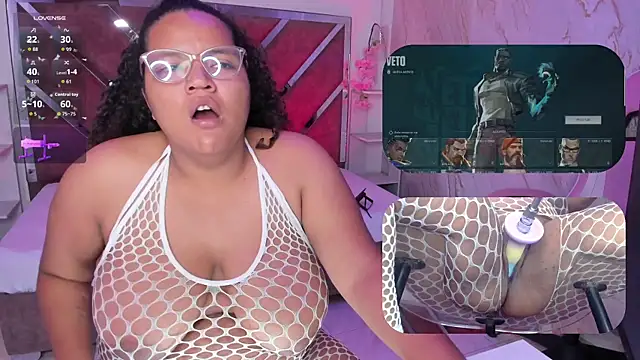 Snapshot of MhiaRey chatting on 03.06.26 MhiaRey online show from 03.06.26