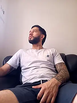 Snapshot of maxXximo777 chatting on 12.10.24 maxXximo777 online show from 12.10.24