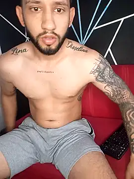 Snapshot of maxXximo777 chatting on 12.11.24 maxXximo777 online show from 12.11.24