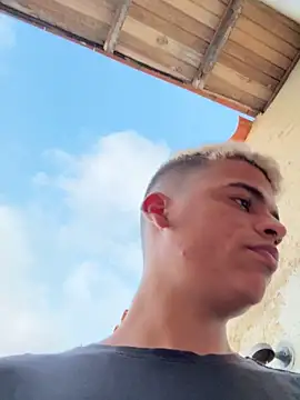 Leo bunny hot online show from 04.01.26