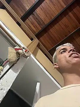 Leo bunny hot online show from 04.17.26