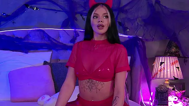 IvyRaven online show from 10.24.25