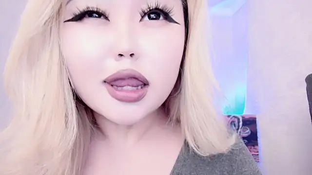 amelia sunlight online show from 12.28.24