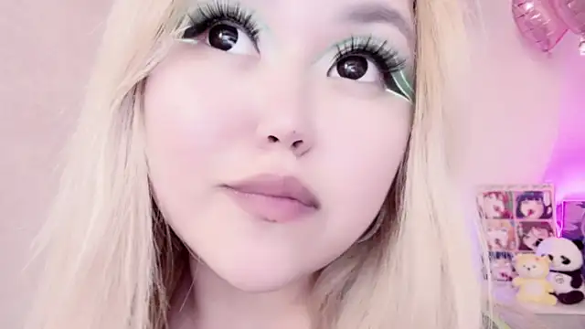 amelia sunlight online show from 02.17.25