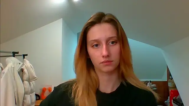 LUNA delight online show from 12.13.24