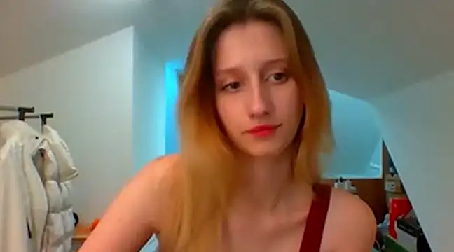 LUNA delight online show from 12.18.24