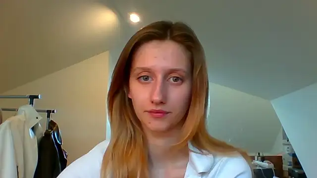 LUNA delight online show from 02.14.25