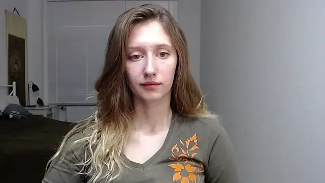 LUNA delight online show from 10.17.25