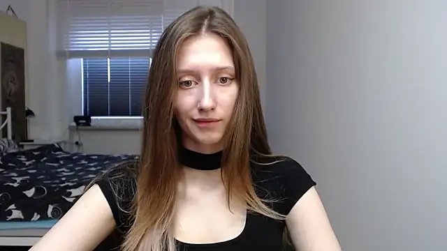 LUNA delight online show from 02.16.26