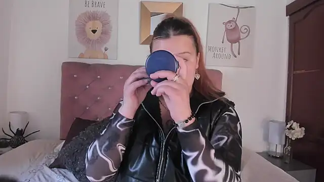 CelessteRedds online show from 11.04.25