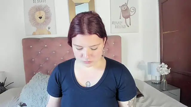 CelessteRedds online show from 11.19.25