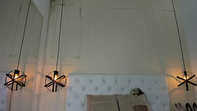 Slut Milf  online show from 01.13.25