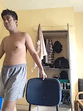 Snapshot of tiniv6719 chatting on 07.16.26 tiniv6719 online show from 07.16.26