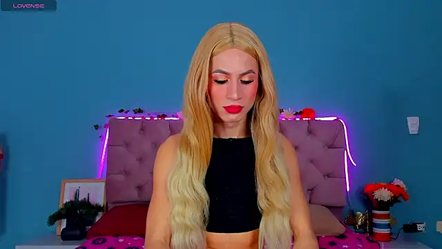 Ladanny  online show from 12.21.24