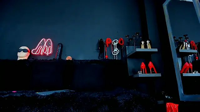 DelaneyStone online show from 09.18.25