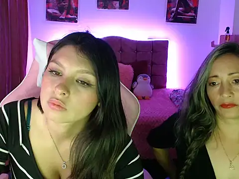 Snapshot of Melanyy_100 chatting on 03.12.25 Melanyy 100 online show from 03.12.25