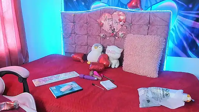 Snapshot of Melanyy_100 chatting on 02.17.26 Melanyy 100 online show from 02.17.26