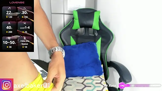 Axel baker01 online show from 10.15.25