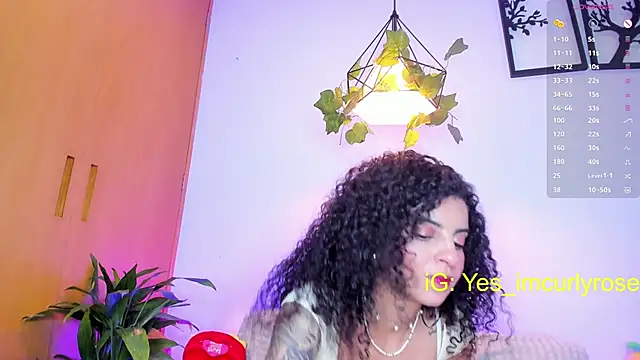 CurlyRose   online show from 03.21.25