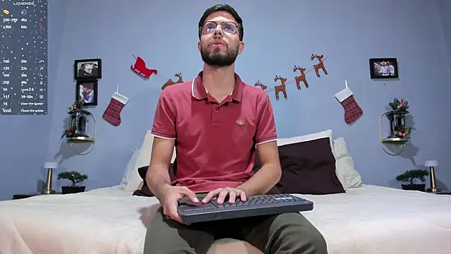 ETHAN ADAM online show from 12.21.24