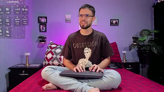 ETHAN ADAM online show from 02.08.25