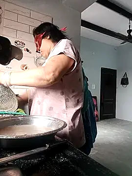 Punjabi beauty123 online show from 10.29.25