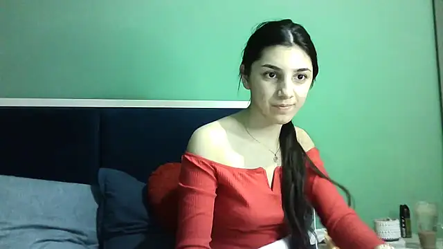 Snapshot of Ahotkittyxxx chatting on 01.11.25 Ahotkittyxxx online show from 01.11.25