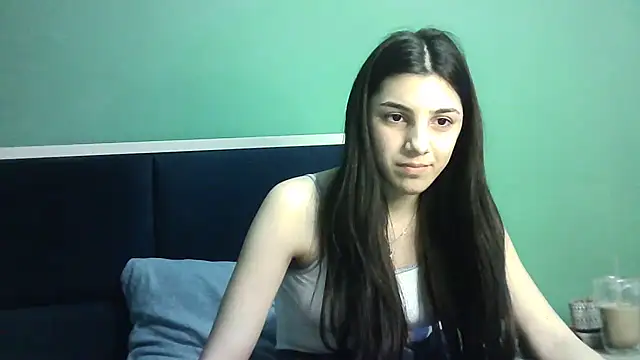 Snapshot of Ahotkittyxxx chatting on 03.01.25 Ahotkittyxxx online show from 03.01.25